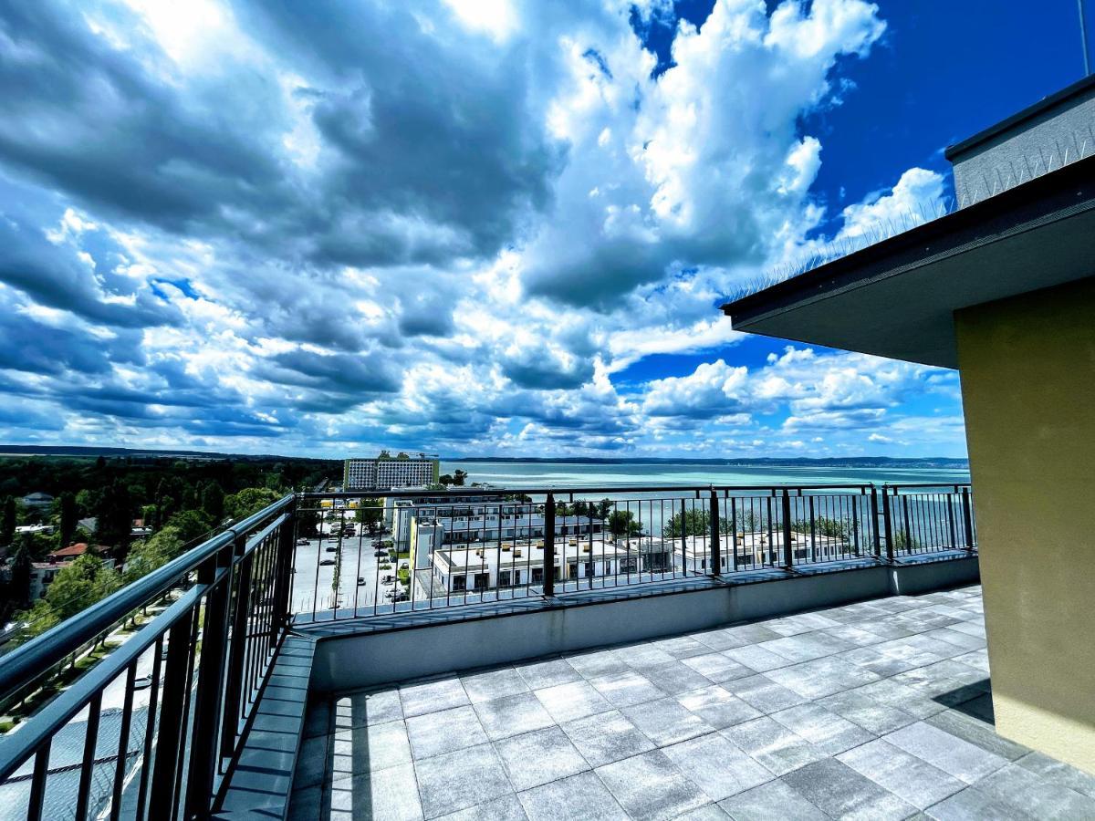 Ellby Apartman - Penthouse - Hostaid Siófok Kültér fotó